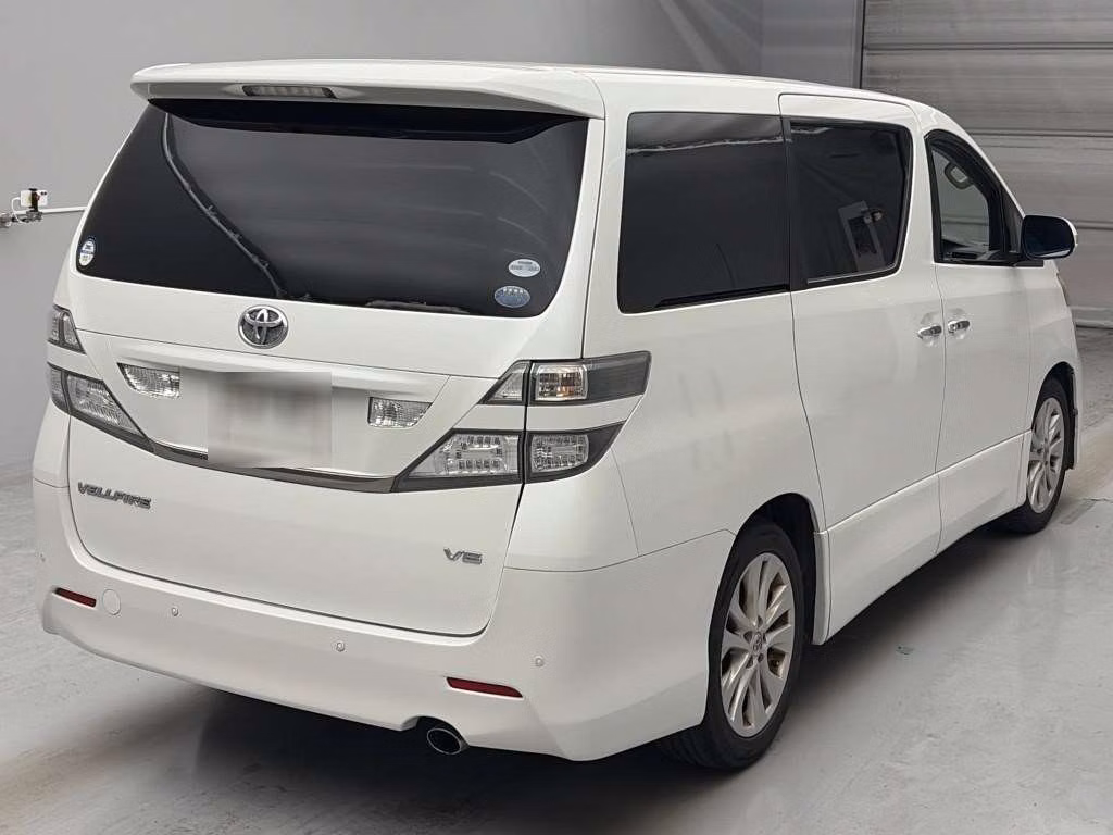 TOYOTA VELLFIRE