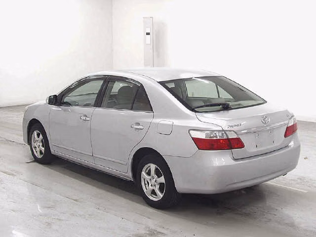 TOYOTA PREMIO