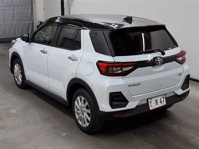 TOYOTA RAIZE