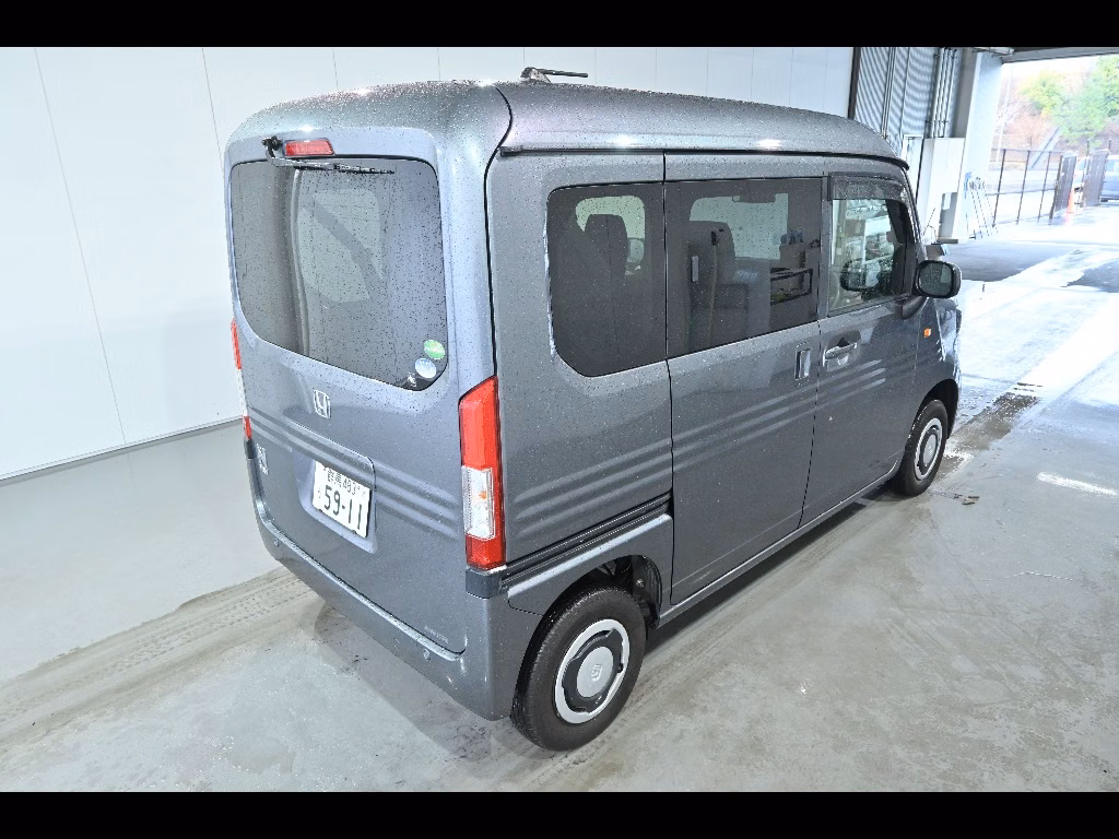 HONDA N-VAN