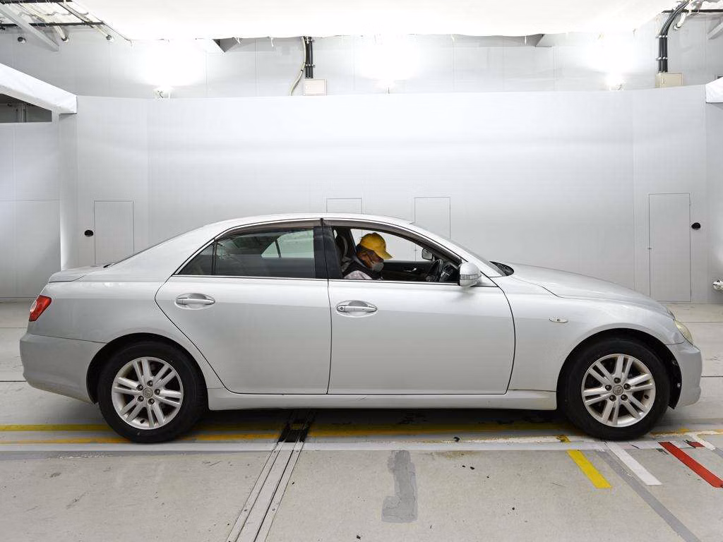 TOYOTA MARK X