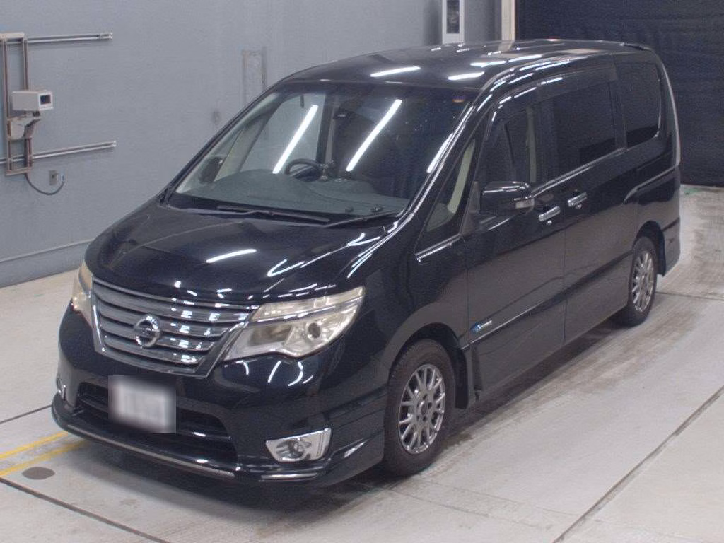 NISSAN SERENA