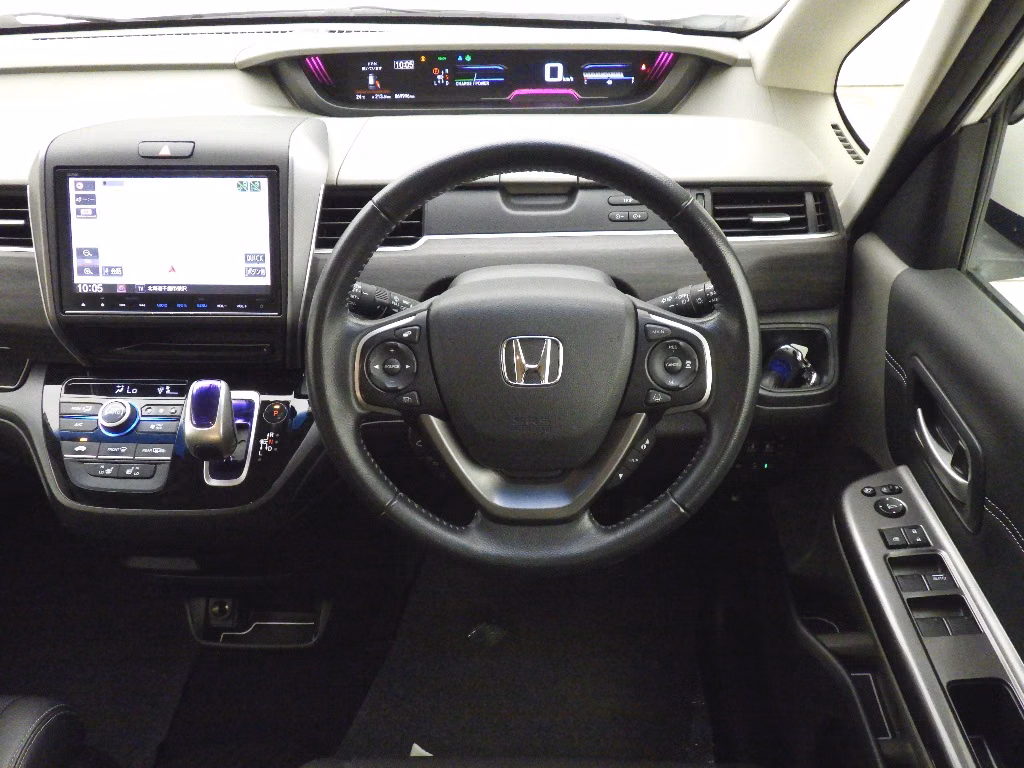 HONDA FREED+