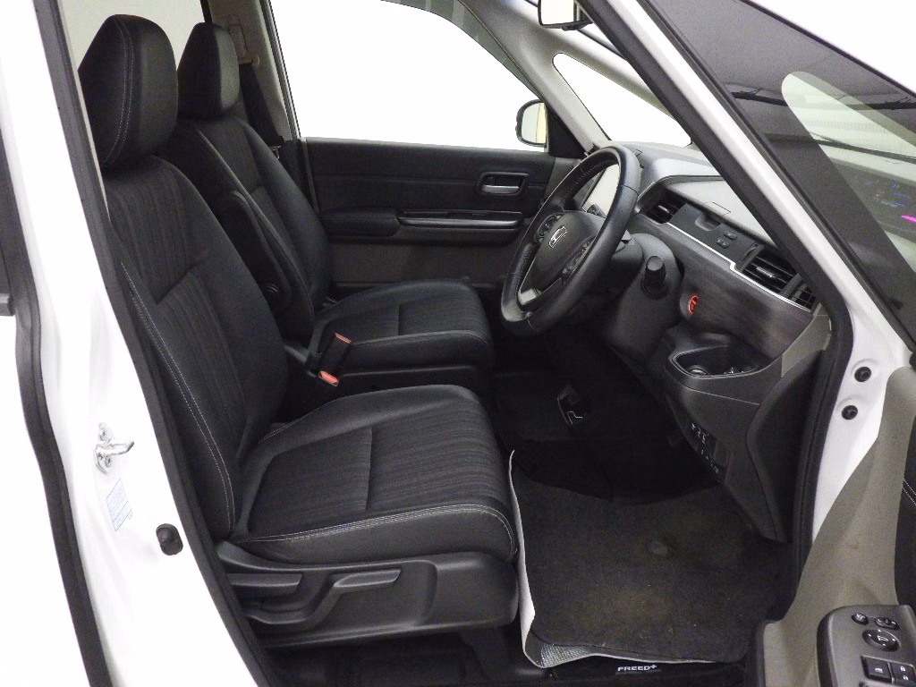 HONDA FREED+