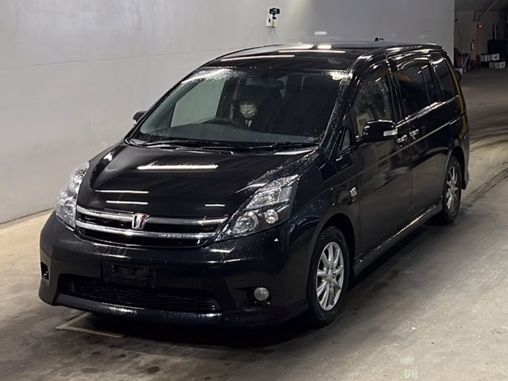 TOYOTA ISIS