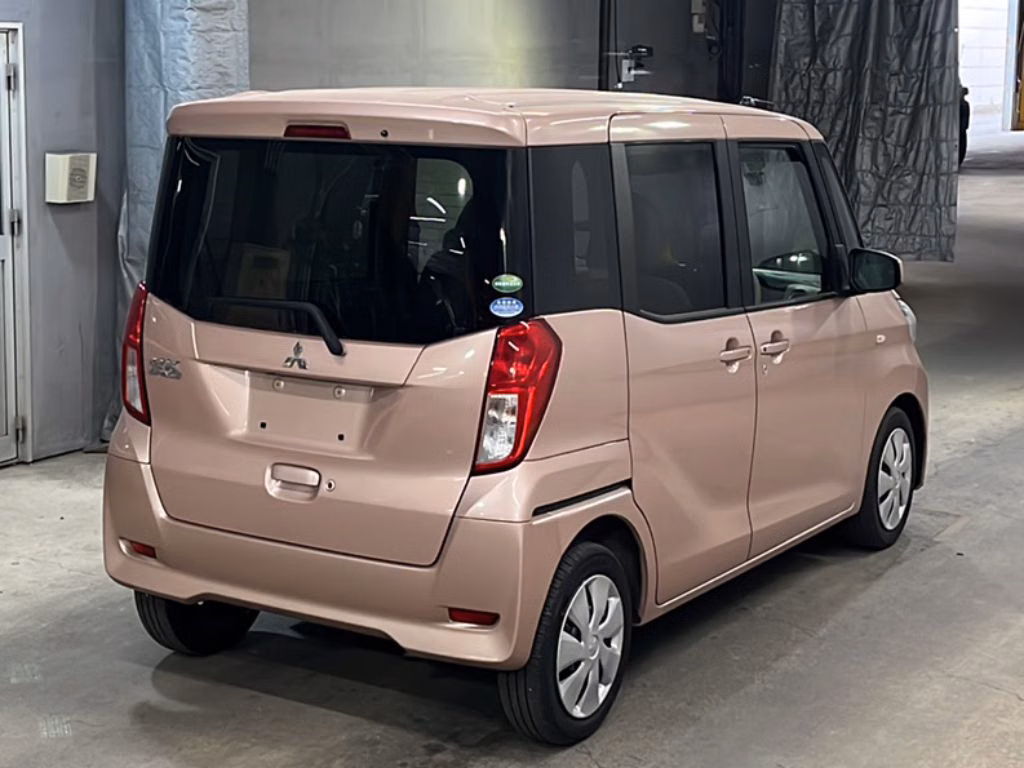 MITSUBISHI EK SPACE