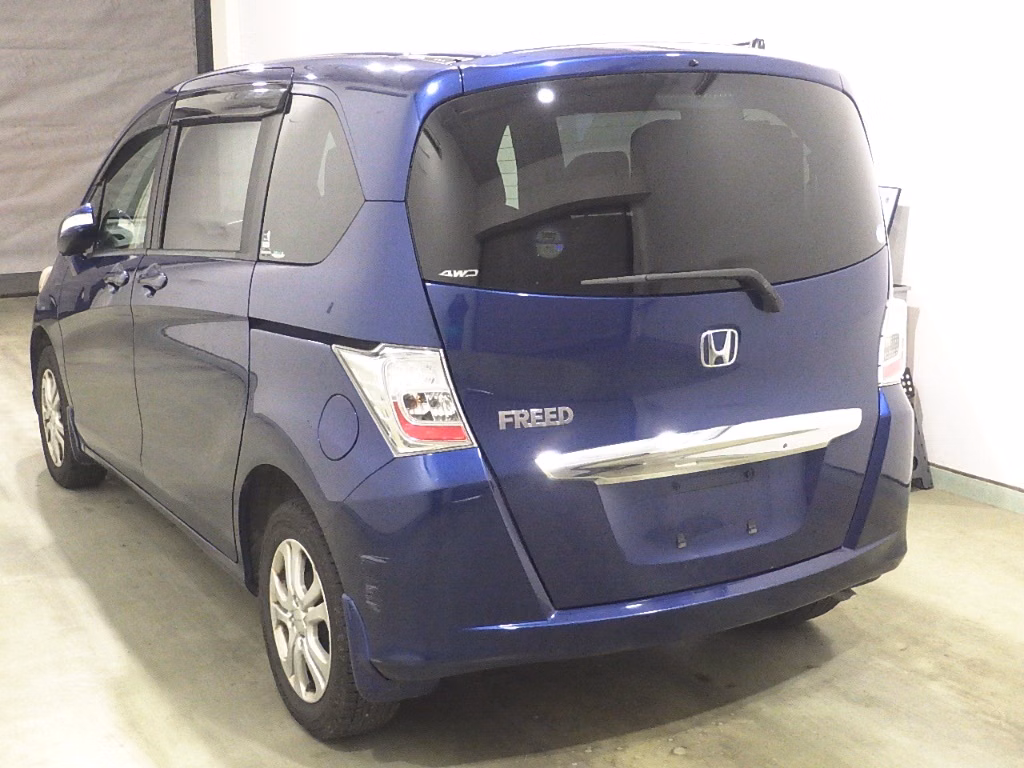 HONDA FREED