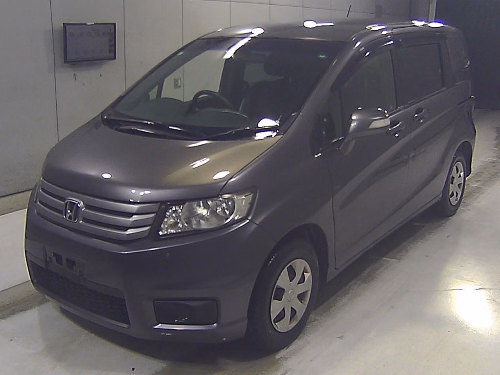 HONDA FREED SPIKE