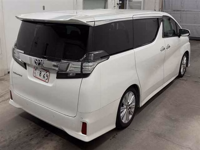 TOYOTA VELLFIRE