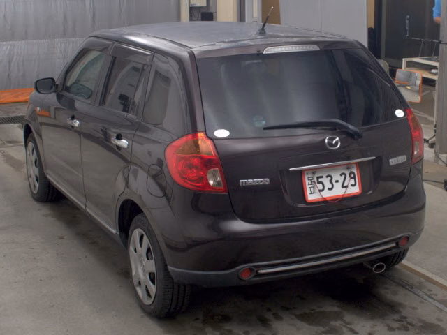 MAZDA VERISA