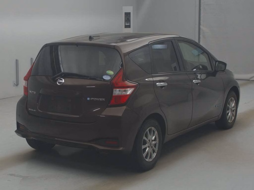 NISSAN NOTE