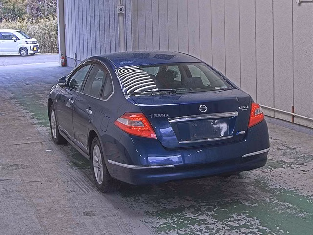 NISSAN TEANA
