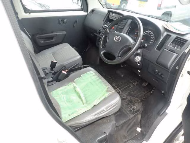 TOYOTA LITE ACE