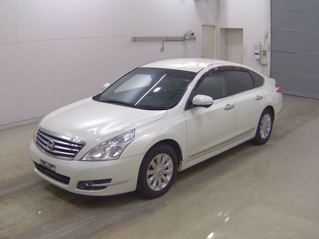 NISSAN TEANA