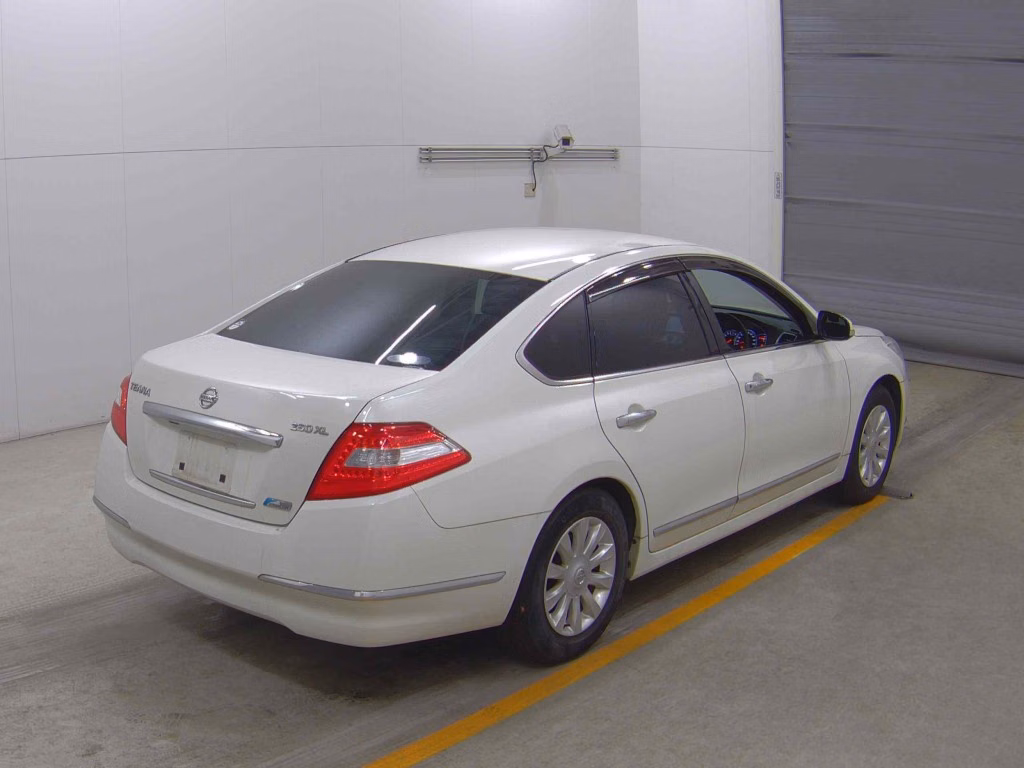 NISSAN TEANA
