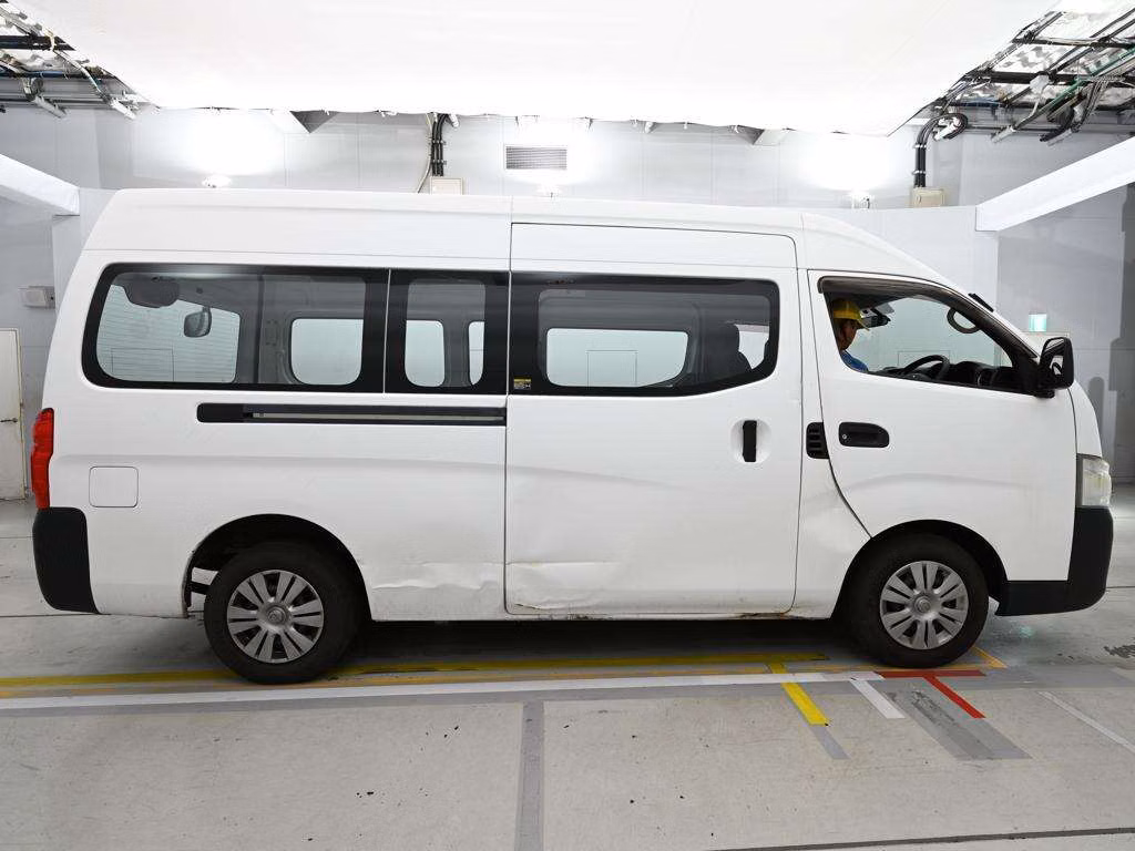 NISSAN NV350 CARAVAN