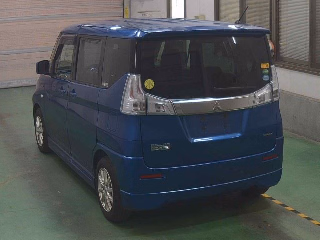 MITSUBISHI DELICA D:2