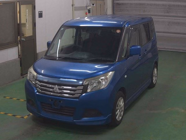MITSUBISHI DELICA D:2