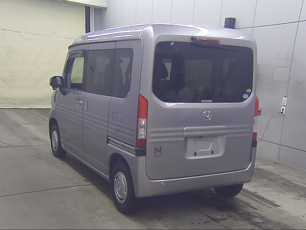 HONDA N-VAN