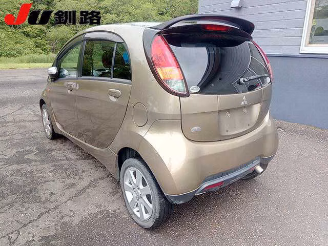 MITSUBISHI I