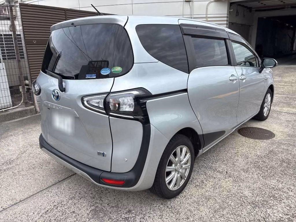 TOYOTA SIENTA