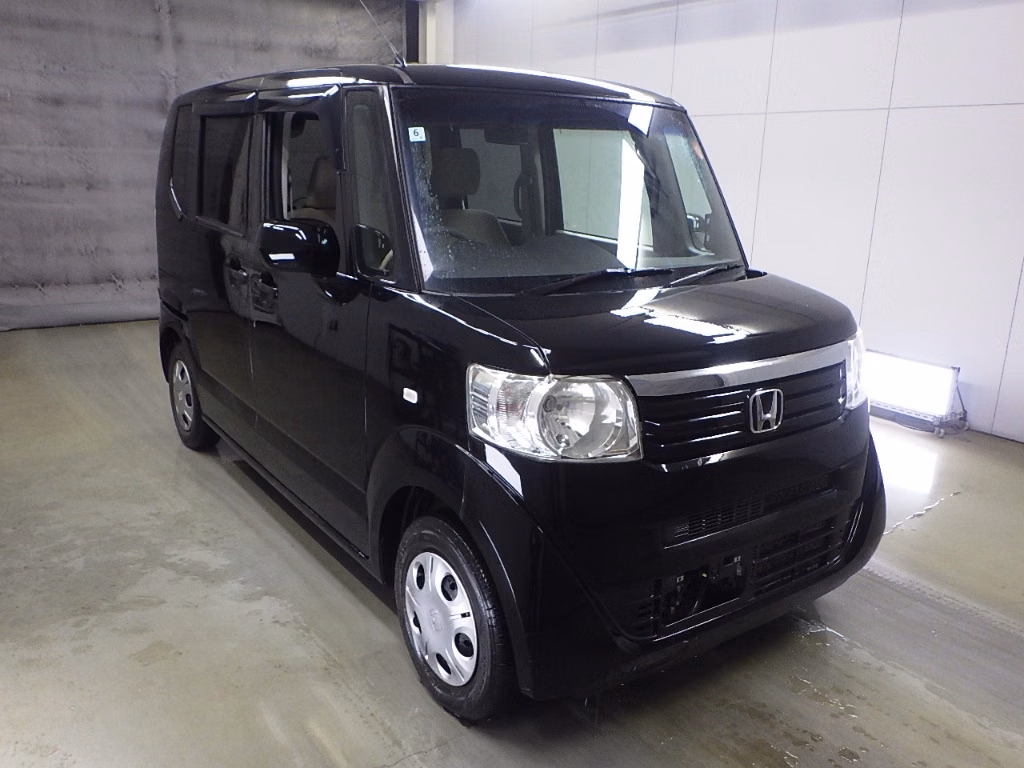 HONDA N-BOX