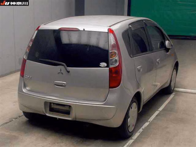 MITSUBISHI COLT