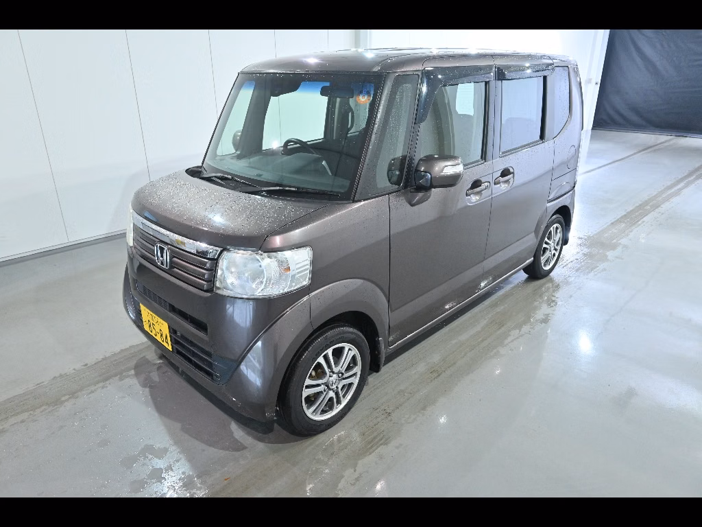 HONDA N-BOX