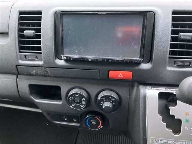 TOYOTA REGIUS ACE