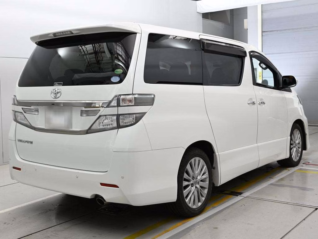 TOYOTA VELLFIRE
