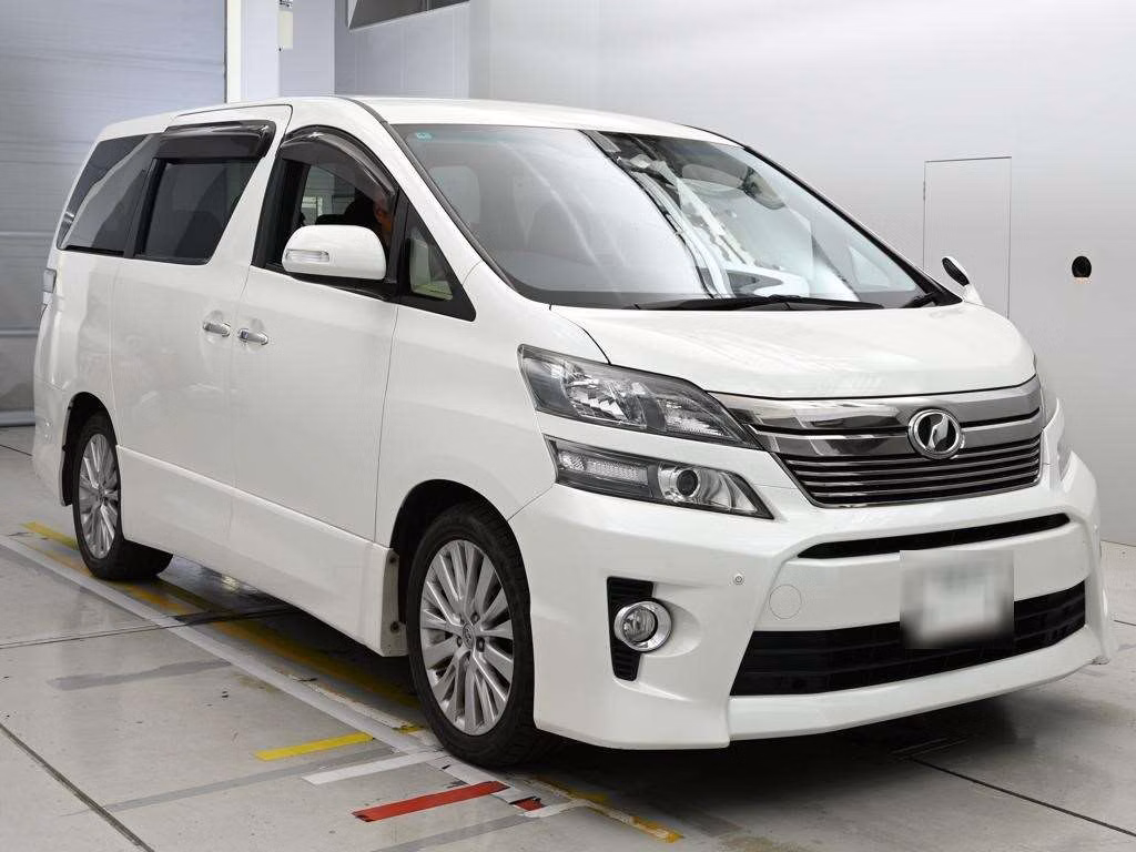 TOYOTA VELLFIRE