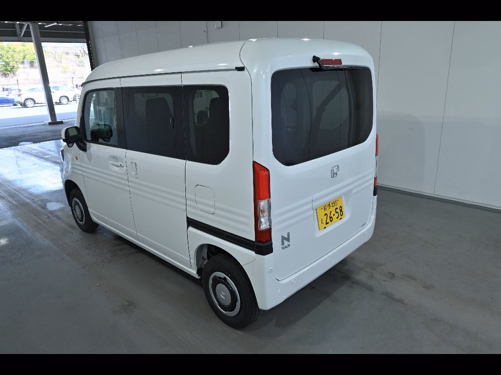 HONDA N-VAN