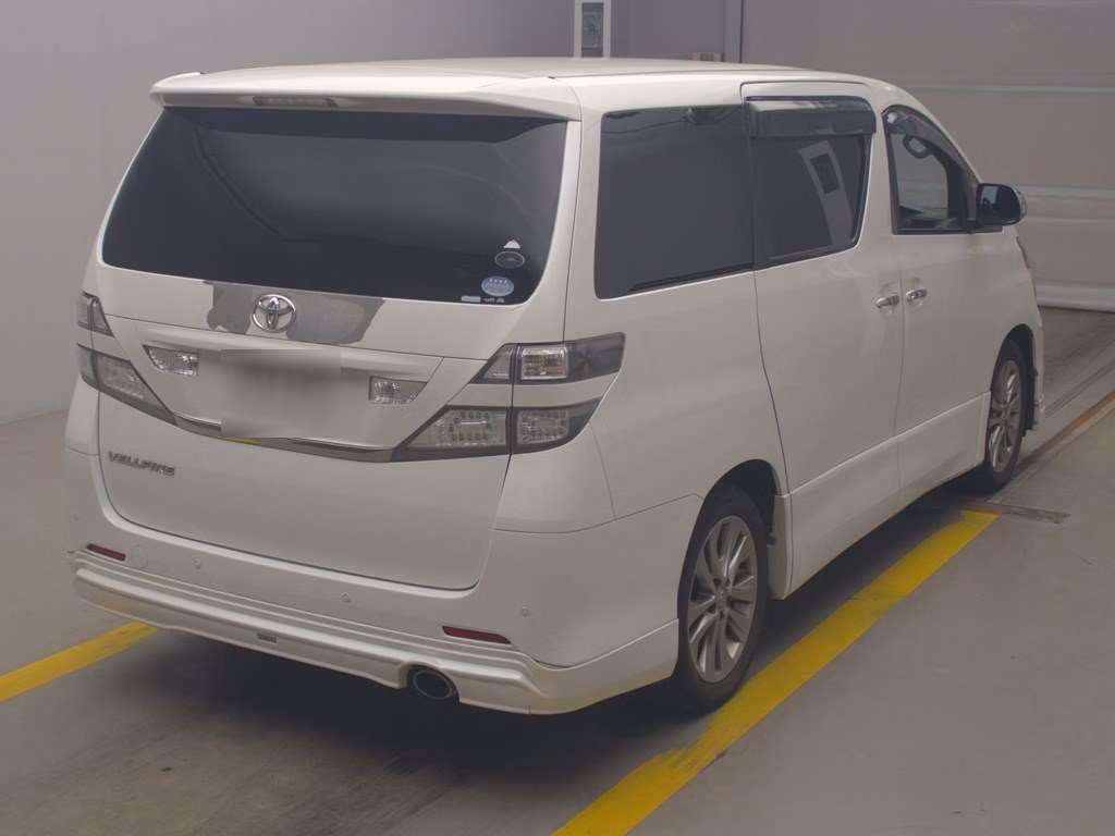 TOYOTA VELLFIRE