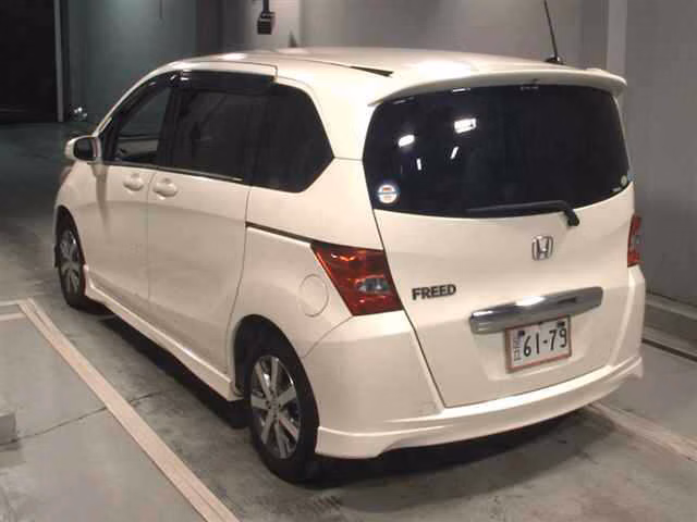 HONDA FREED