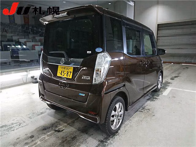 NISSAN DAYZ ROOX
