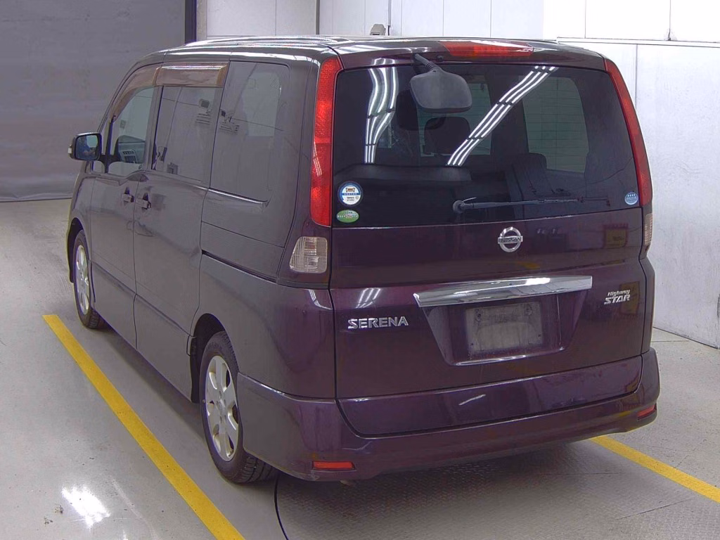 NISSAN SERENA