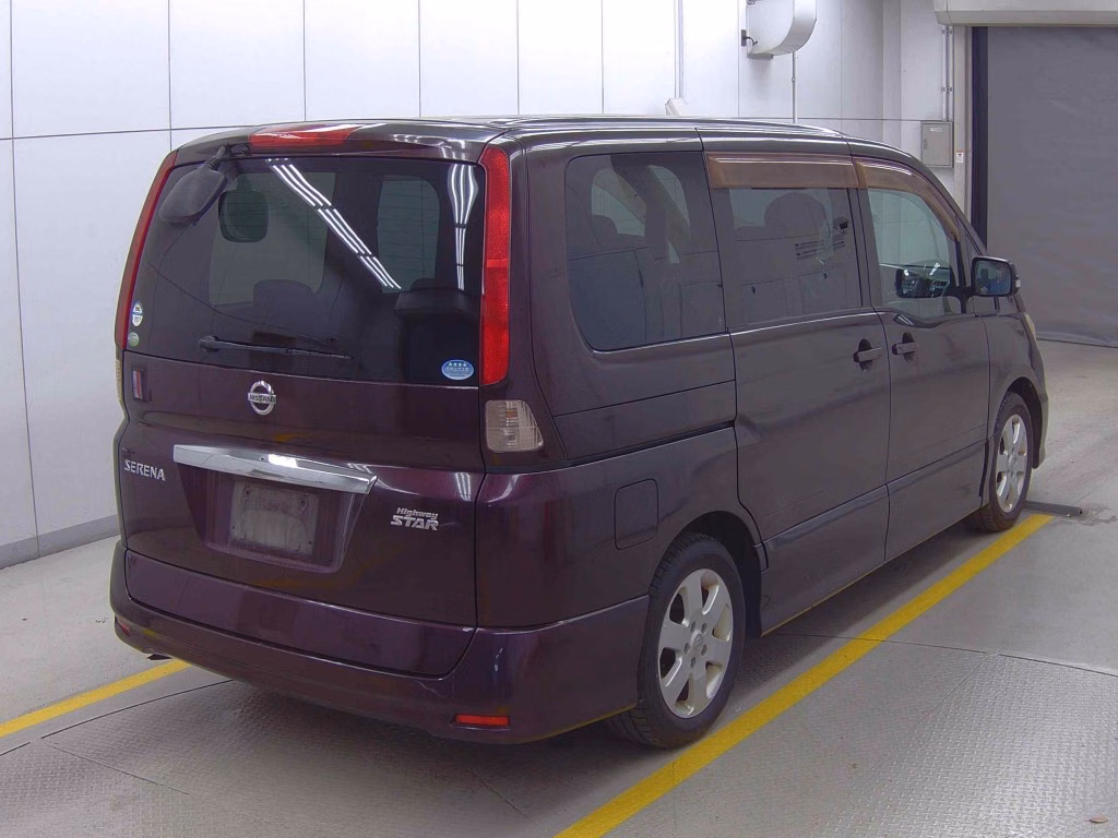 NISSAN SERENA