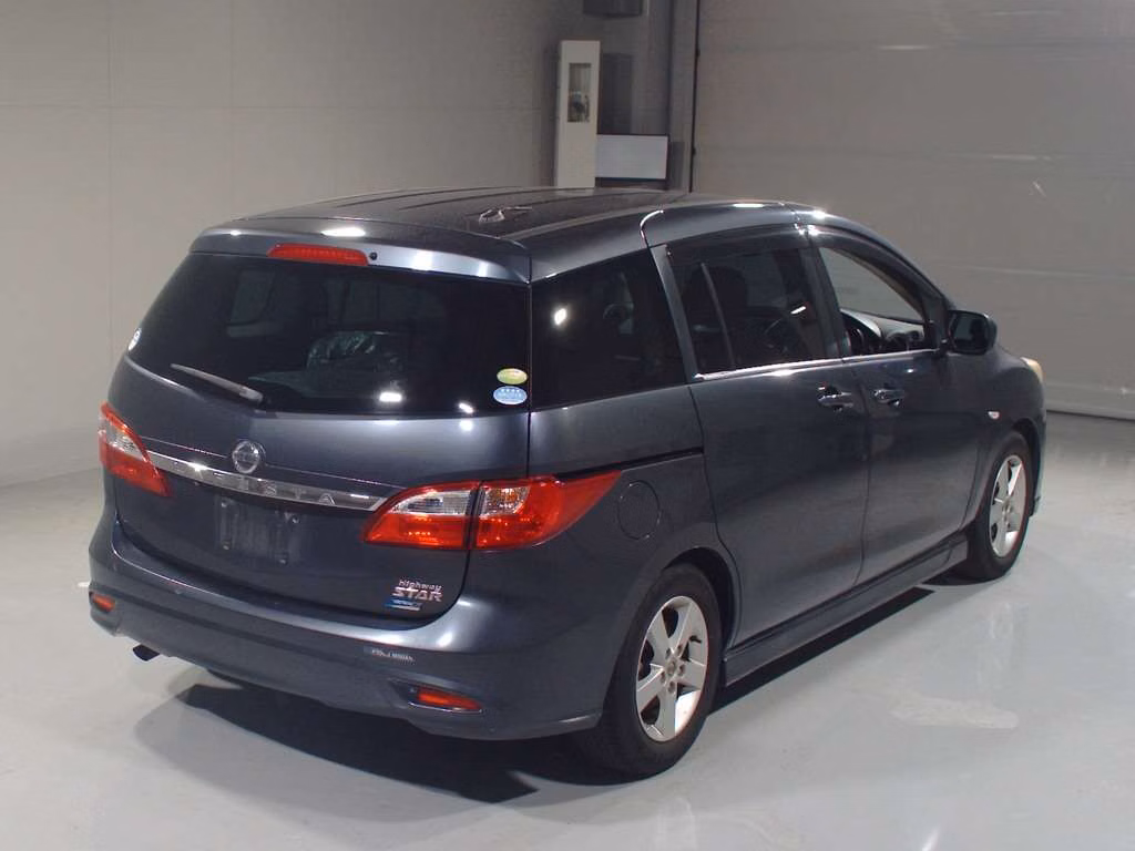 NISSAN LAFESTA