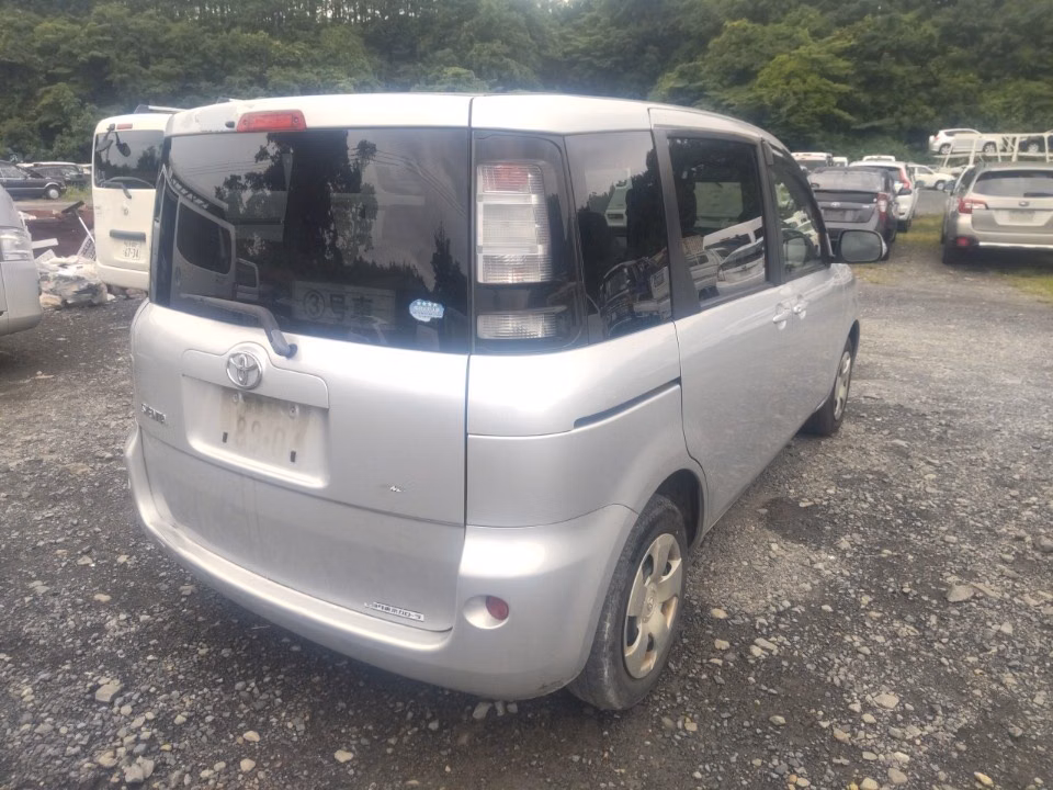 TOYOTA SIENTA