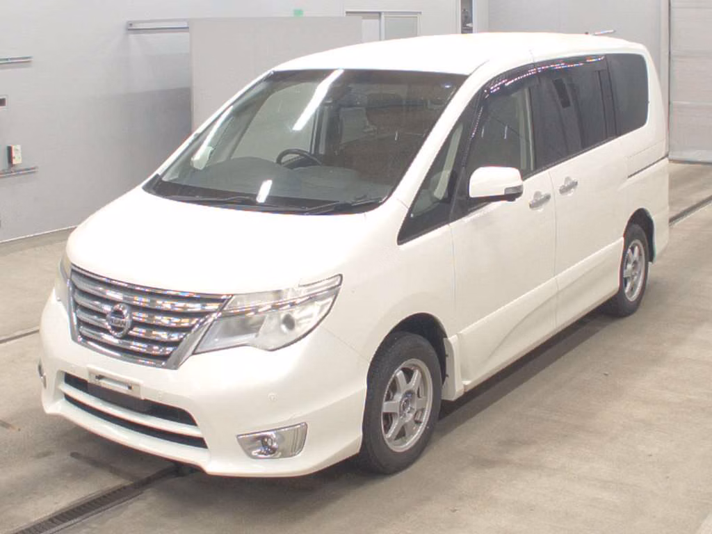 NISSAN SERENA