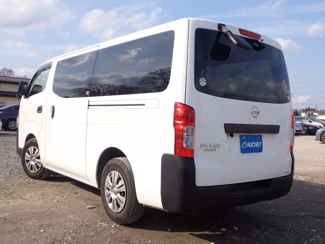 NISSAN NV350 CARAVAN