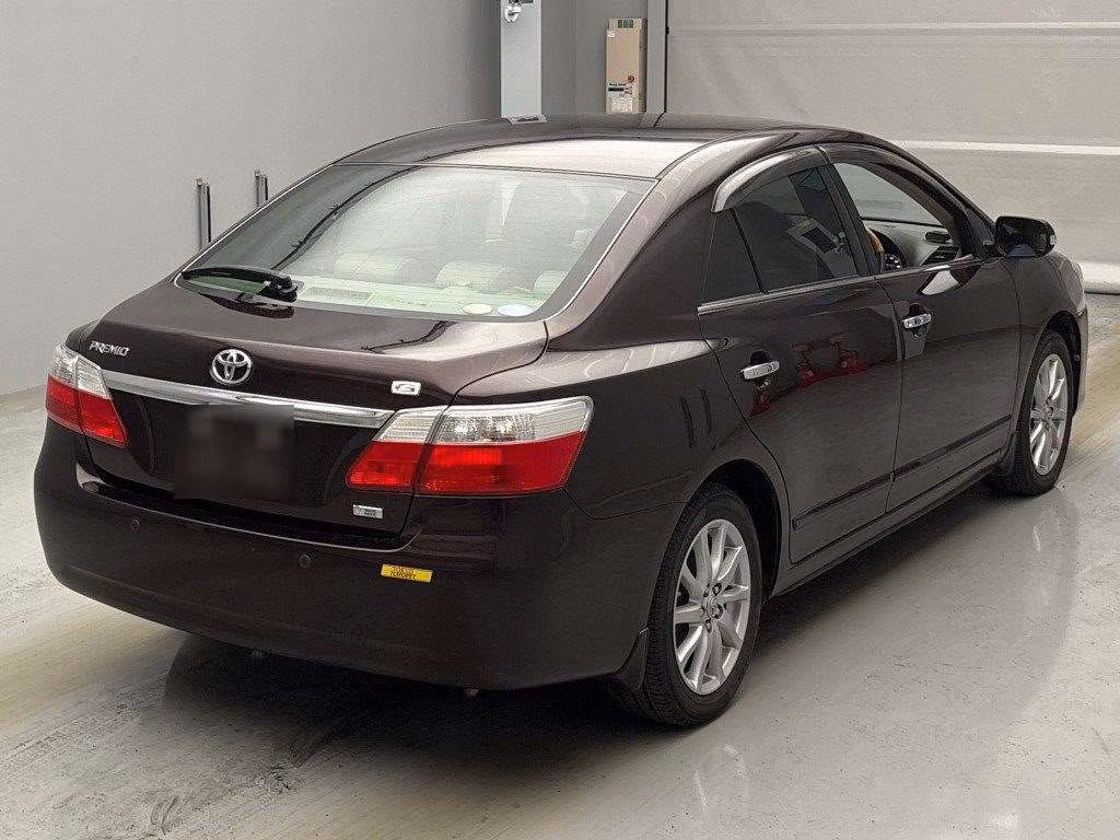TOYOTA PREMIO