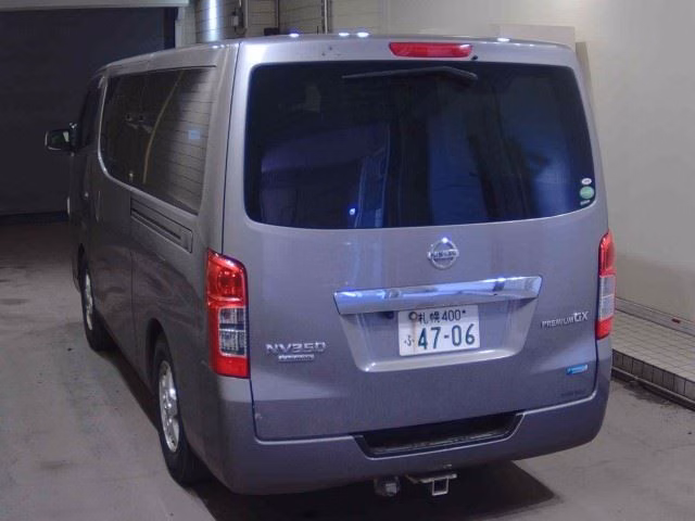 NISSAN NV350 CARAVAN