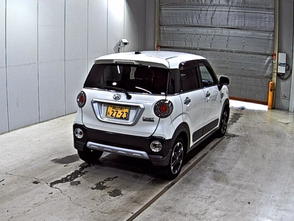 DAIHATSU CAST