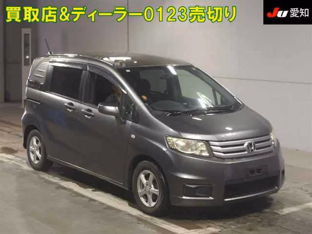 HONDA FREED SPIKE