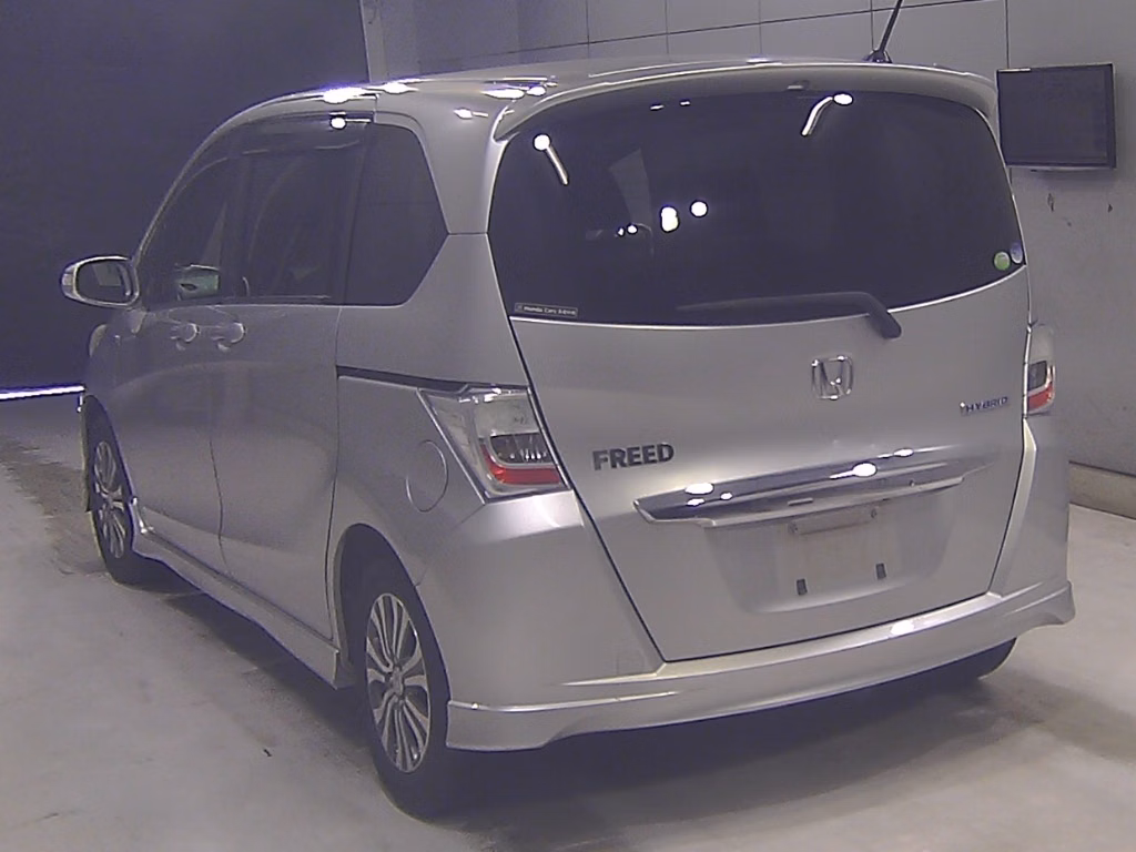HONDA FREED