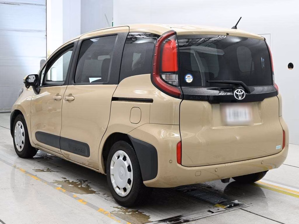 TOYOTA SIENTA
