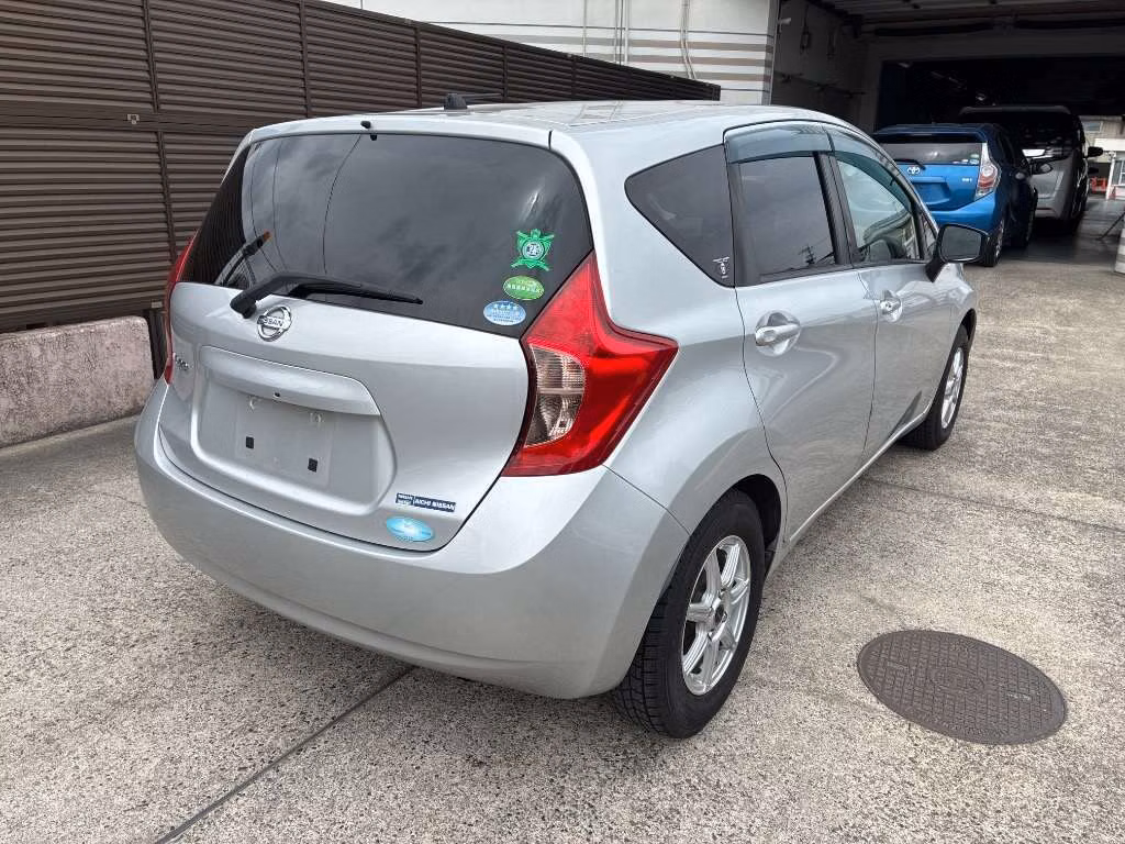 NISSAN NOTE