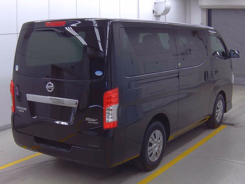 NISSAN NV350 CARAVAN
