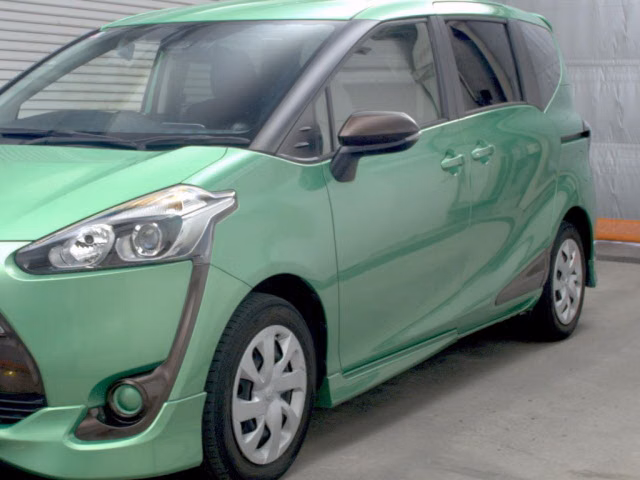 TOYOTA SIENTA